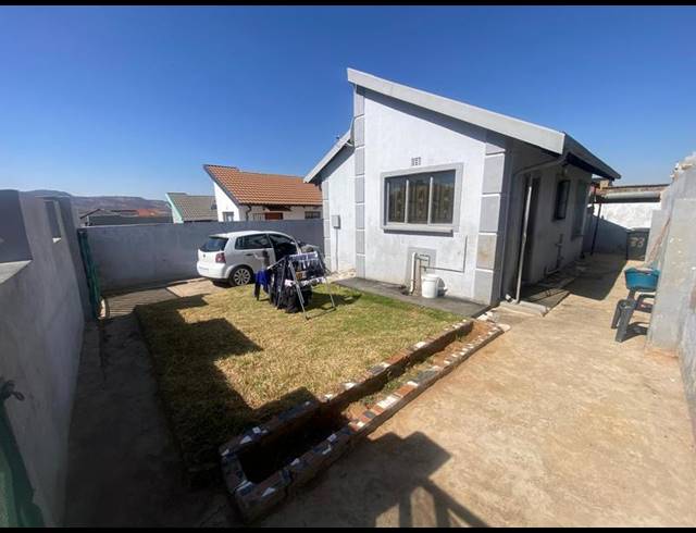 2 BEDROOM HOUSE FOR SALE IN NATURENA EXT 19